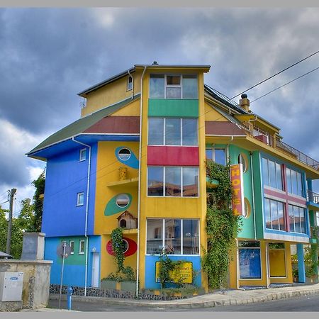 The Colourful Mansion Hotel Ahtopol Exterior foto